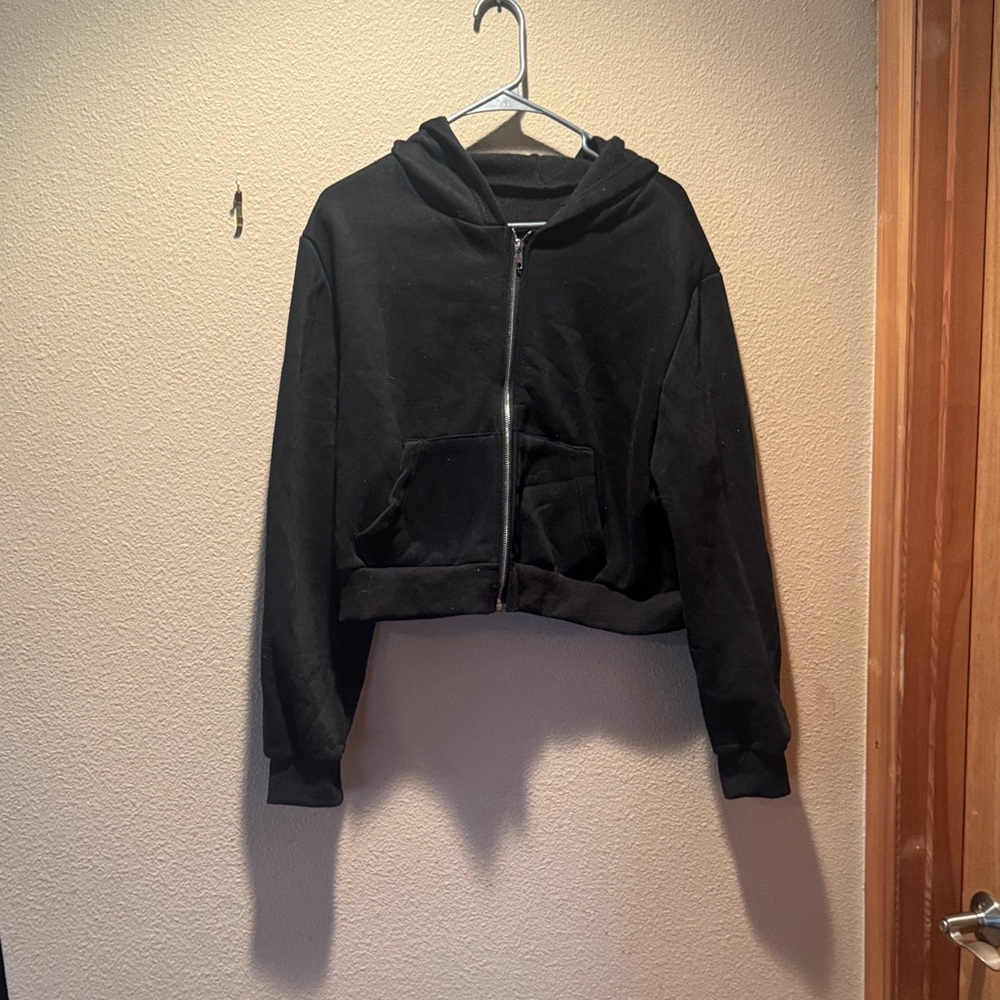 Black Women's Hooded Cropped Jacket